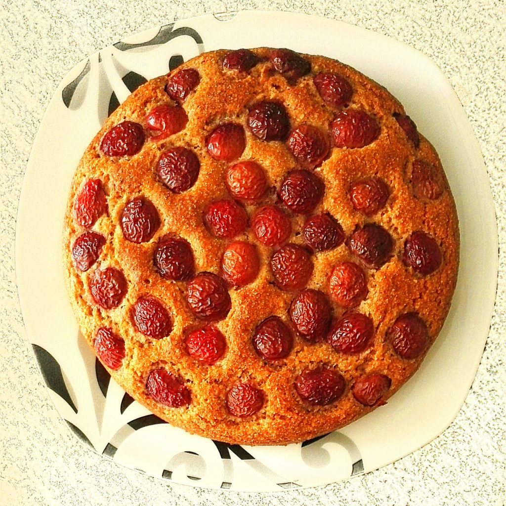 No fat cherry cake